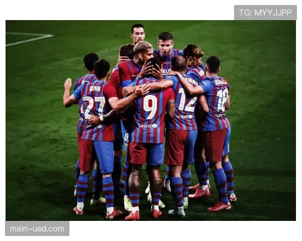 巴萨高位防线风险与收益并存 欧冠赛场让对手越位六十八次