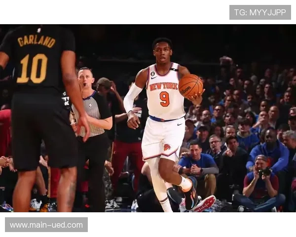 尼克斯战术革新见效 布伦森29分领跑东部