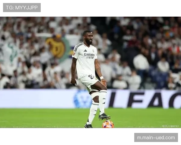 吕迪格怒吼激励队友画面曝光 德国硬汉更衣室领袖地位稳固 吕迪格怒吼激励队友画面曝光 德国硬汉更衣室领袖地位稳固